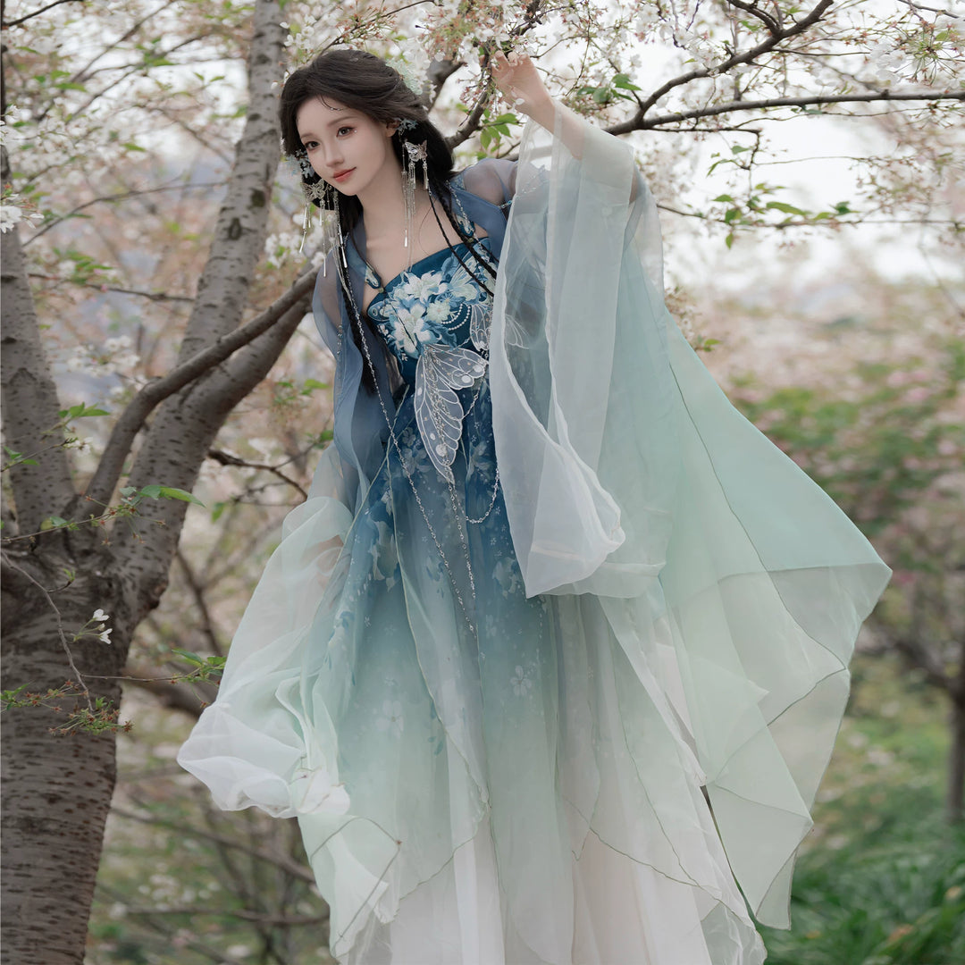 "Lily Slumber" | Modified Hezi Skirt &amp; Daxiushan Heritage Wear Set