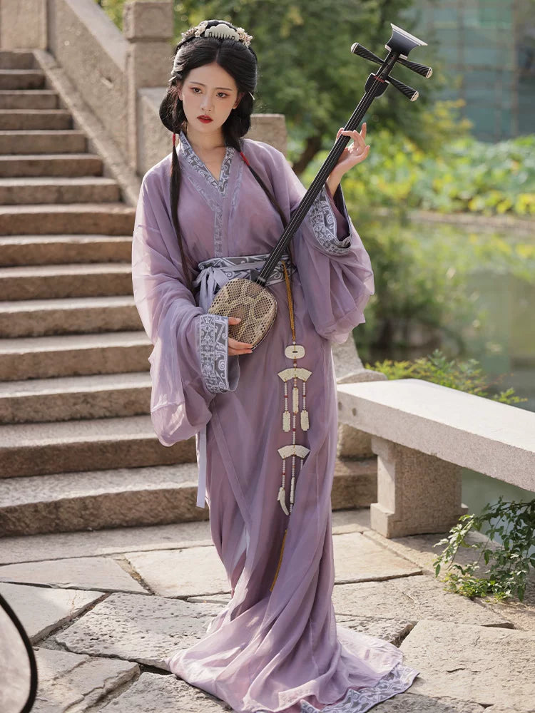 | Warring States Period Zhanguopao Straight-Hem Robe Set