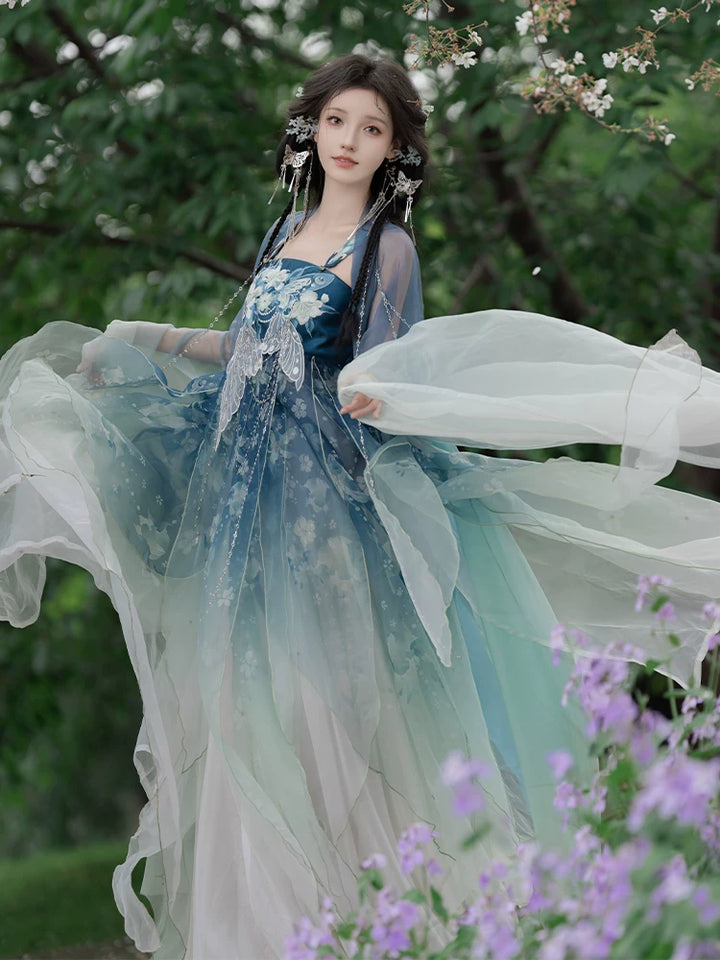 "Lily Slumber" | Modified Hezi Skirt &amp; Daxiushan Heritage Wear Set