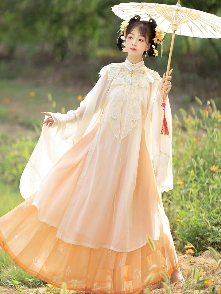 (Butterfly Feather) | Modernized Ming Dynasty Yunjian &amp; Robe Set
